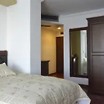 Hotel Duvet Center