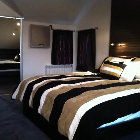 Отель Duvet Center