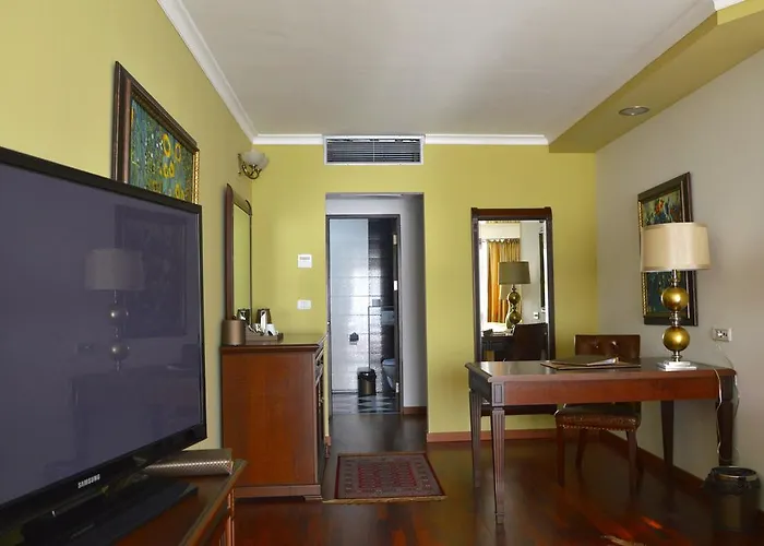 Duvet Center 4* Скопье