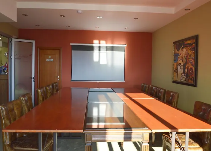 Отель Duvet Center